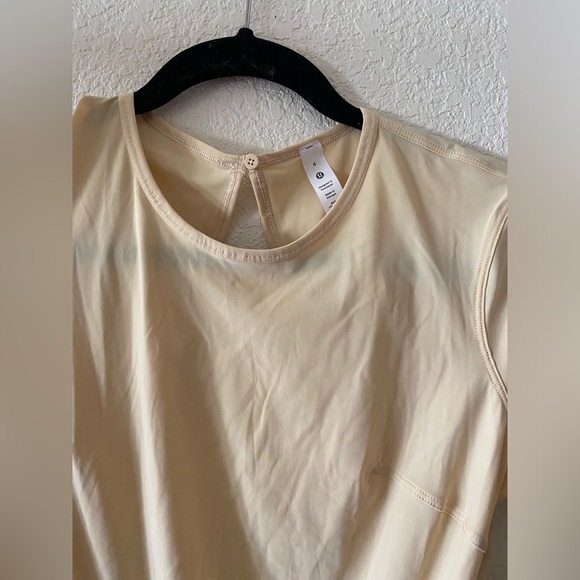 NWT Lululemon Lightweight High-Neck Romper - Picture 5 of 7